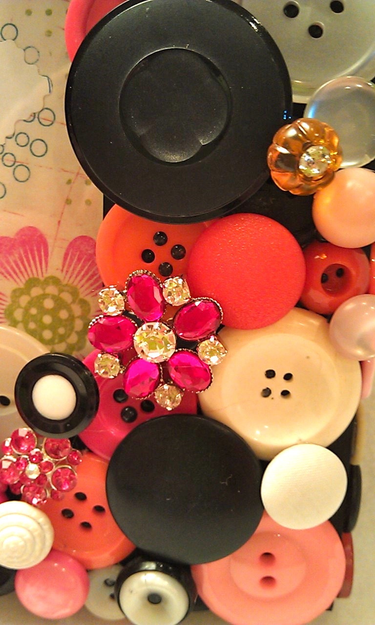 Black, White, Pink & Orange Button Picture Frame for 4"x6" Photo