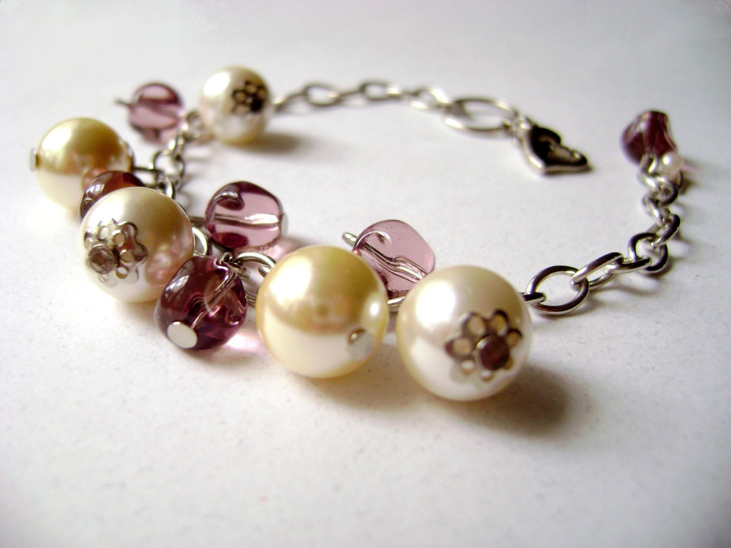 Rejoice - delicate pearls and soft glass beads beautiful bracelet