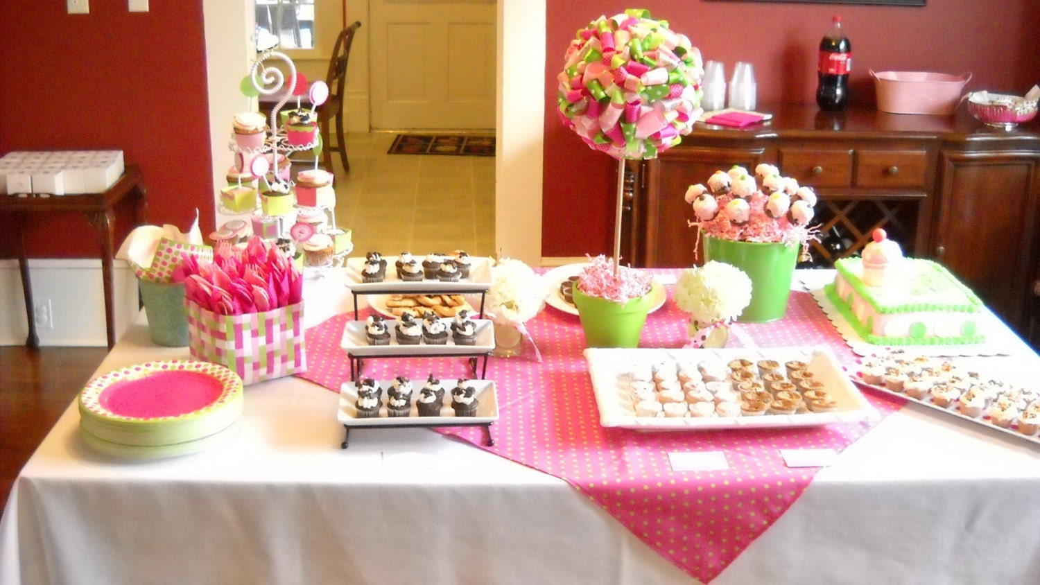 Ribbon Topiary, pink and green