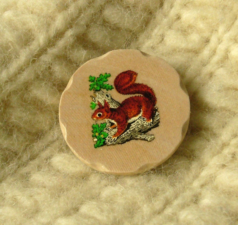 red squirrel wooden hand shaped brooch