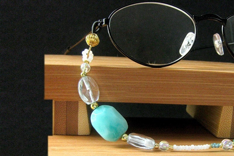 Beaded Aqua Turquoise Eyeglasses Holder - Cool Breeze. Handmade.