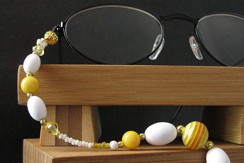 Yellow Eyeglass Chain Beaded in White - Sunset Blush. Handmade. Eyeglasses Holder by Gilliauna