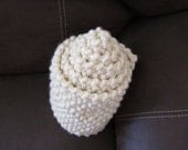 100% wool Ivory Scarf/Neck Hugger