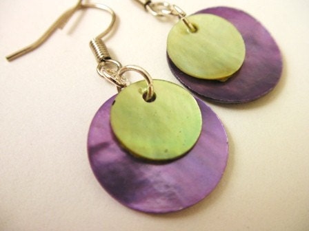 Round Seashell  Earrings - Puple, Green Dangle Circle Sea Shell Earrings