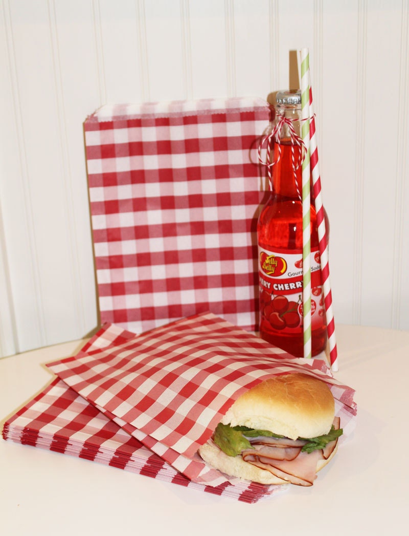 Sandwich Bag, 24 Red Gingham Party Bags, Tailgating, Camping, Picnics, Country Western Weddings, Cowboy Parties, Hamburger Bags
