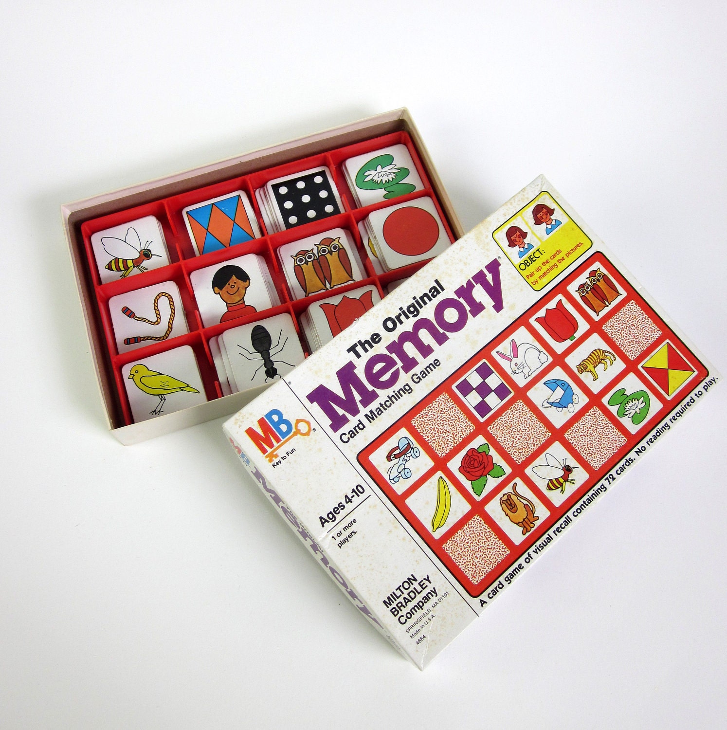 Milton Bradley MEMORY Game 1980 / Complete