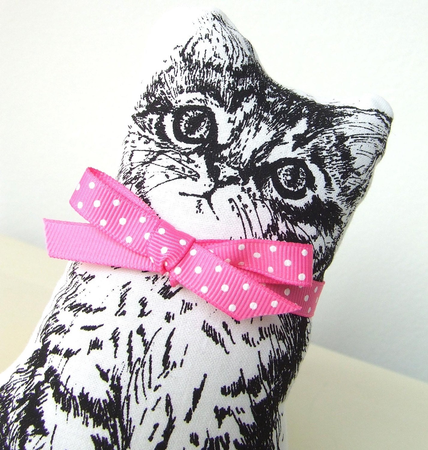 Smelly Cat Smelly Cat Gocco Printed Lavender Sachet with Pink Bow