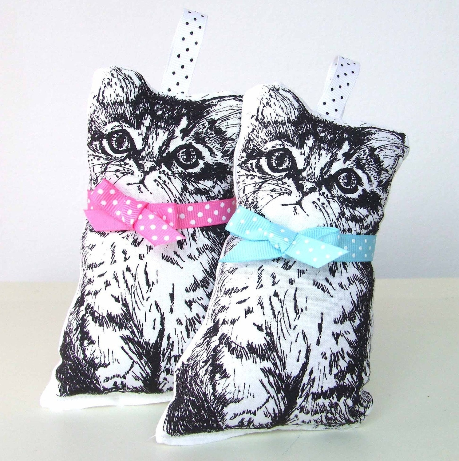 Smelly Cat Smelly Cat Gocco Printed Lavender Sachet with Blue Bow