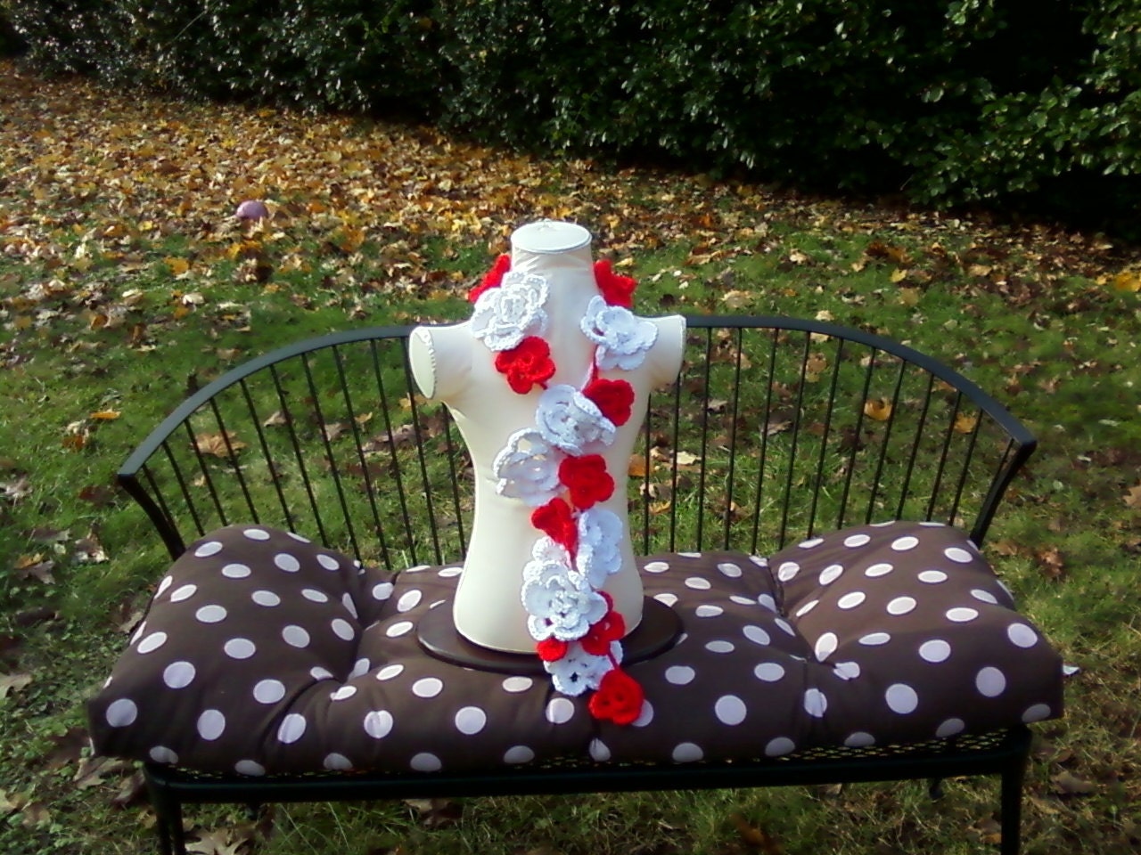 Spring Crochet Flower scarf white and red//Ready to ship