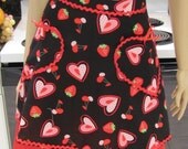 Half apron, Vintage style ,double apron,  Bella Claire, Hearts and strawberry print on a black background