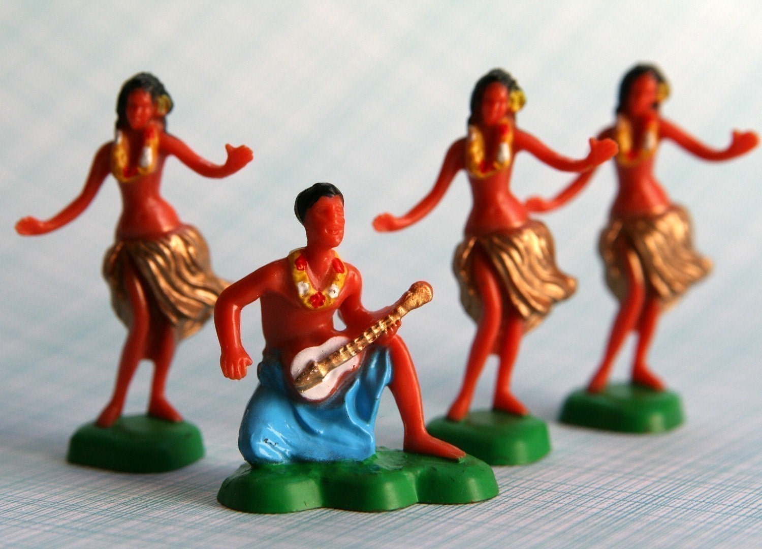 Hawaiian Hula Dancer Cake Toppers (6)