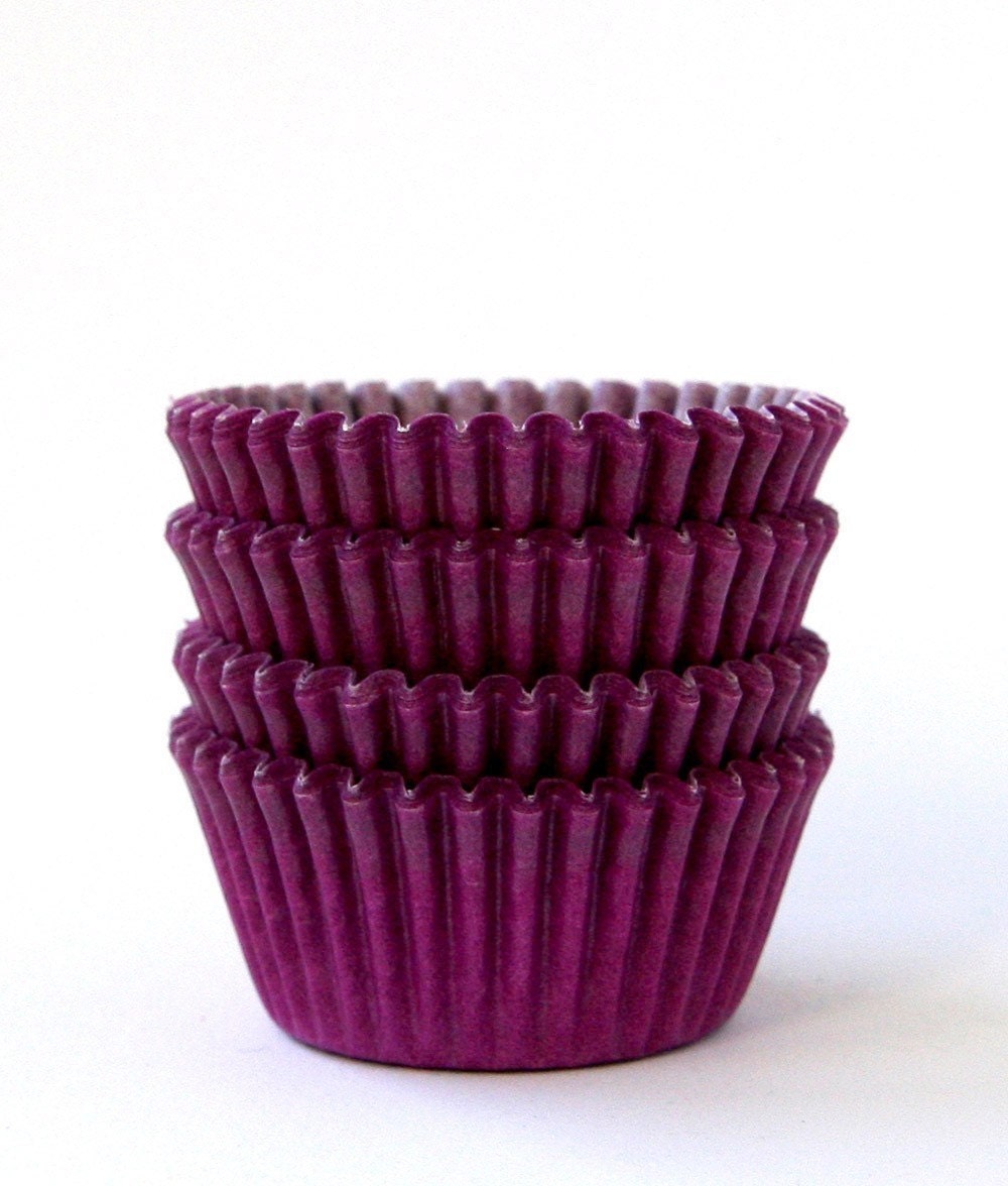 MINI Purple Cupcake Liners (100) Il_570xn