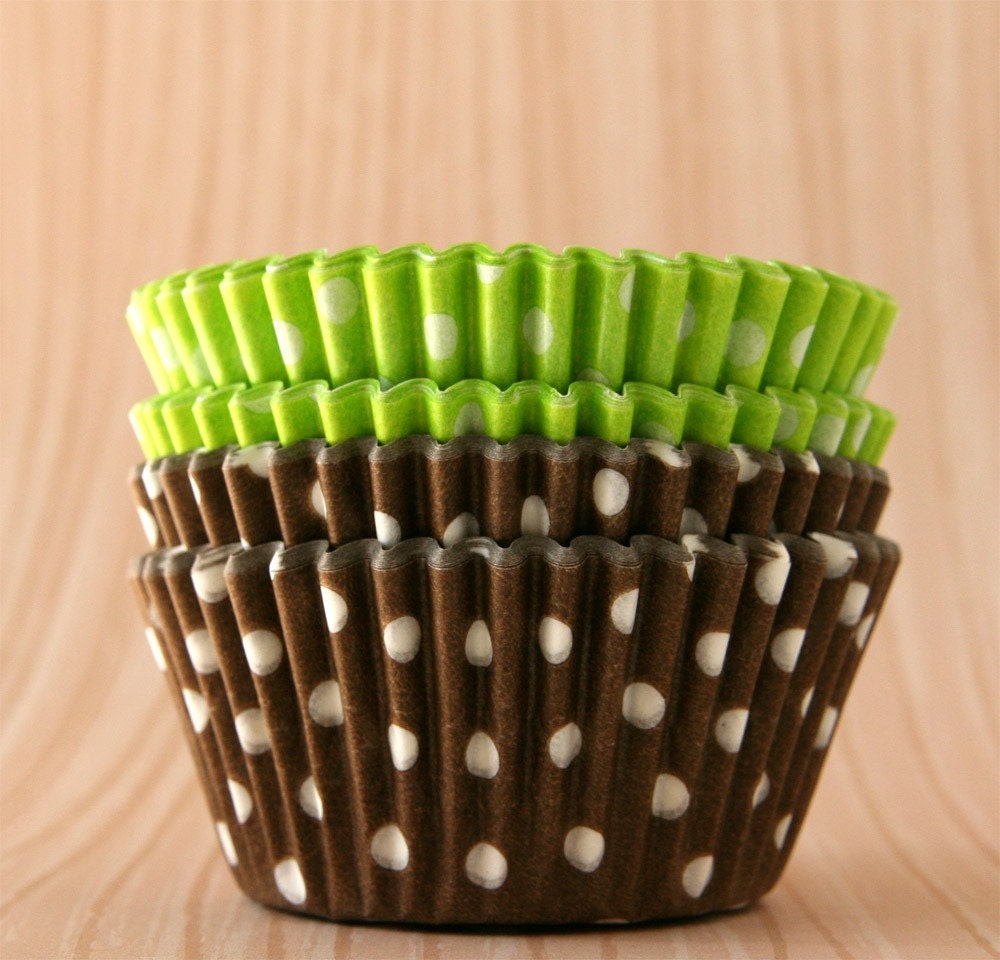 Cupcake Liners - Lime and Chocolate Brown Polka Dot Mix (60)