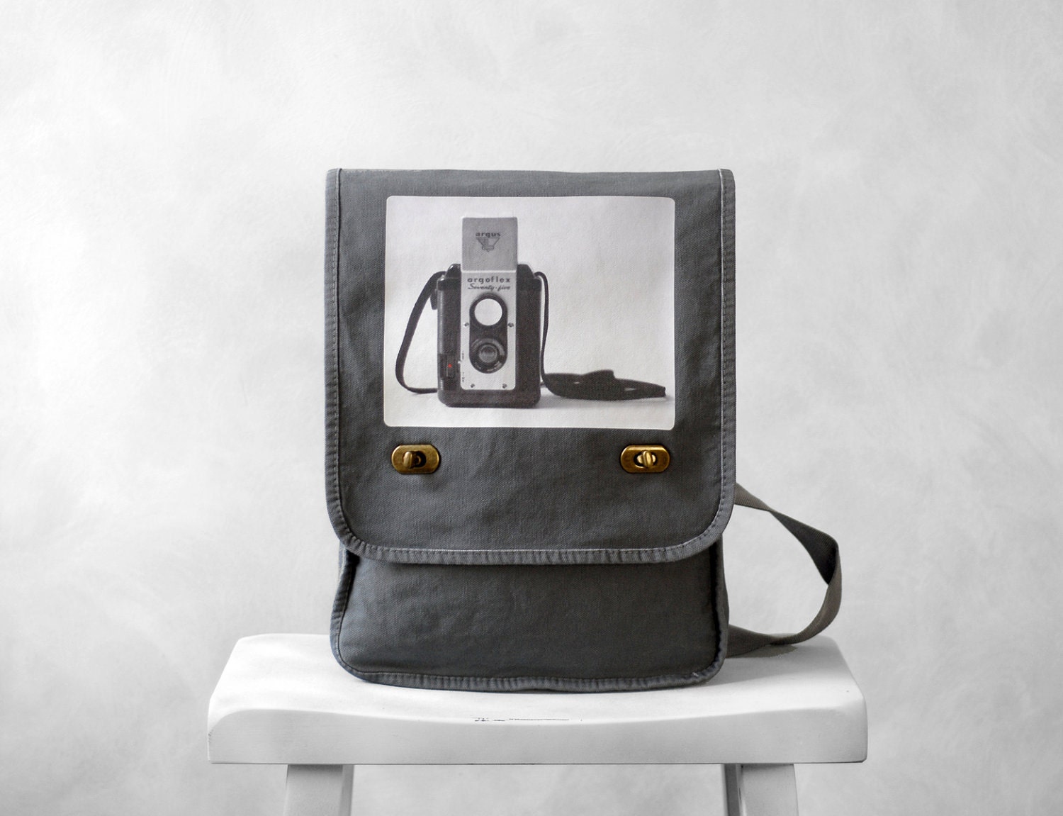 Messenger Bag - The Argoflex  - Field Bag - School Bag - Smoke Gray - Canvas Bag - BucktoothedBunny