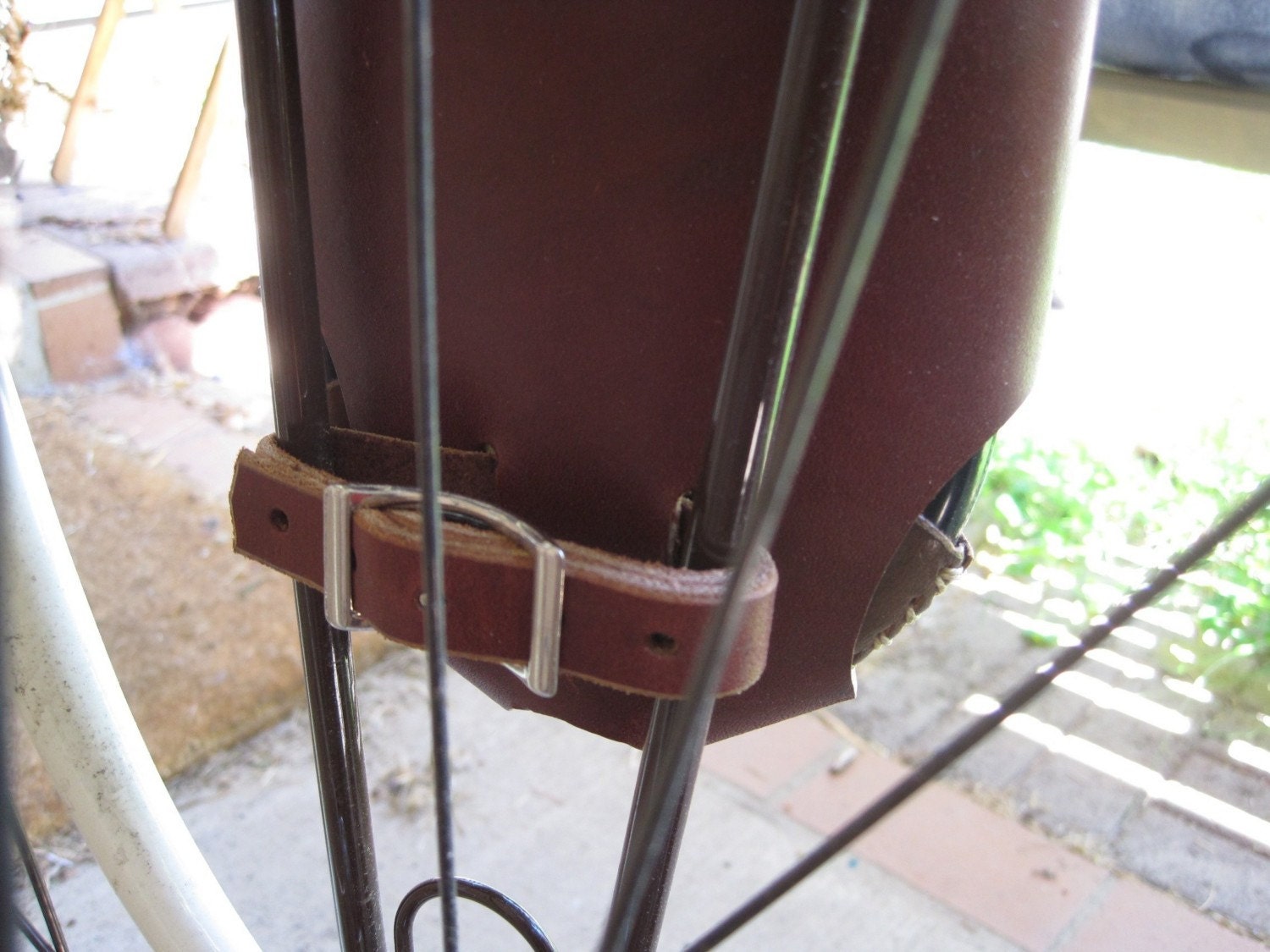Leather Bike U-Lock Holster - Rack-Mounted - - for 5.5" x 7.25" U-Lock