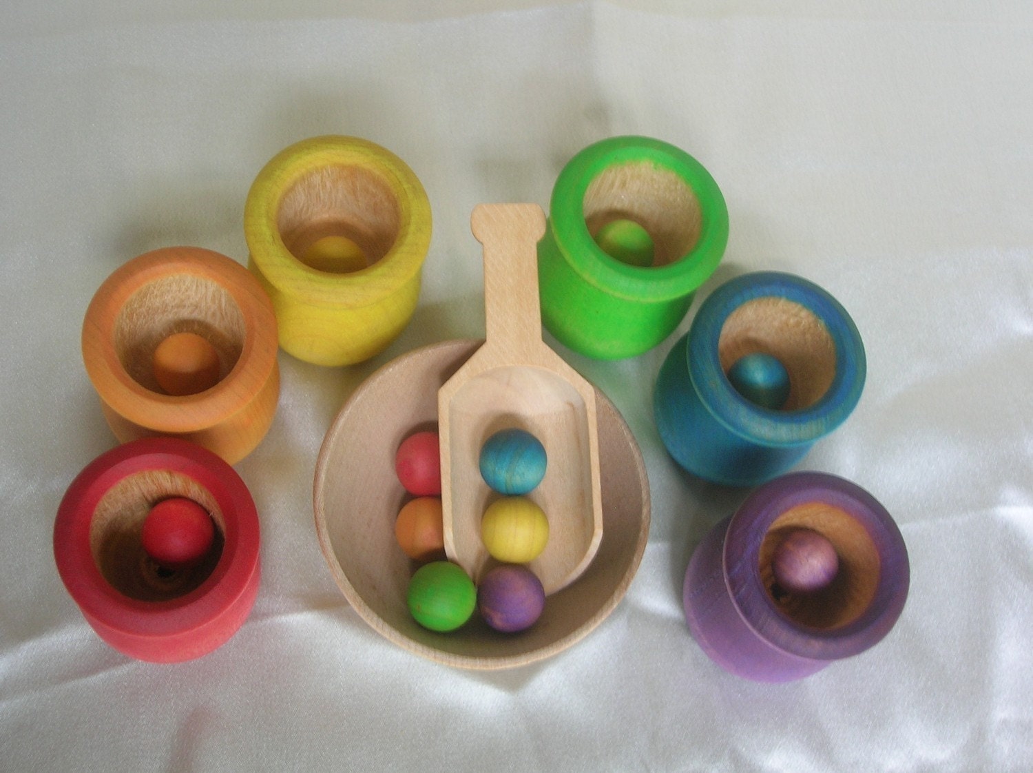 Montessori Toy Rainbow Matching and Sorting Game in a Tin Box - Wooden Ball, Scoop and Cups Play Set for Boys and Girls