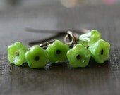 Green Flower  Earrings,  Vintage Style Flower Jewelry - Elysia