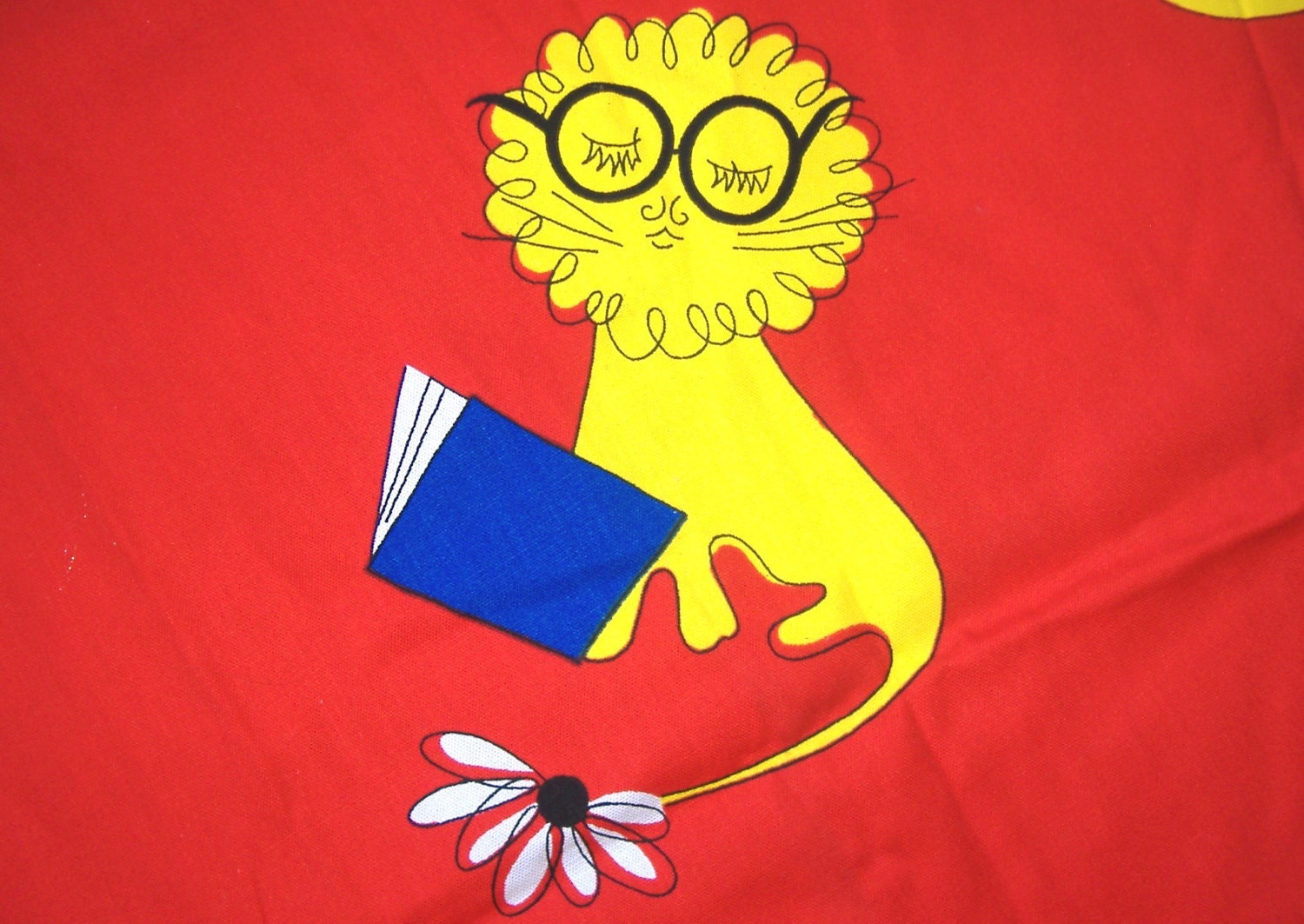Vintage Whimsical Canvas Fabric . . . Bespeckled Lions reading Books . . . 20 X 44 inches