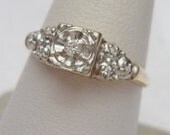 14kt 10 ptw Diamond Illusion Head Engagement Ring