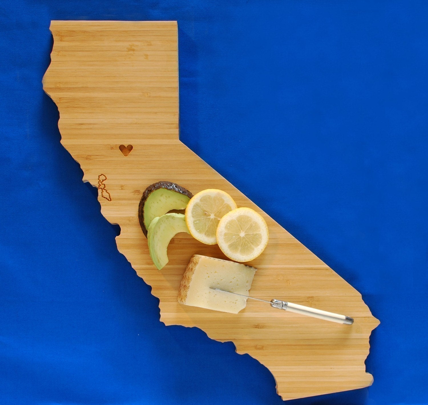 AHeirloom's California State Shaped Cutting Board