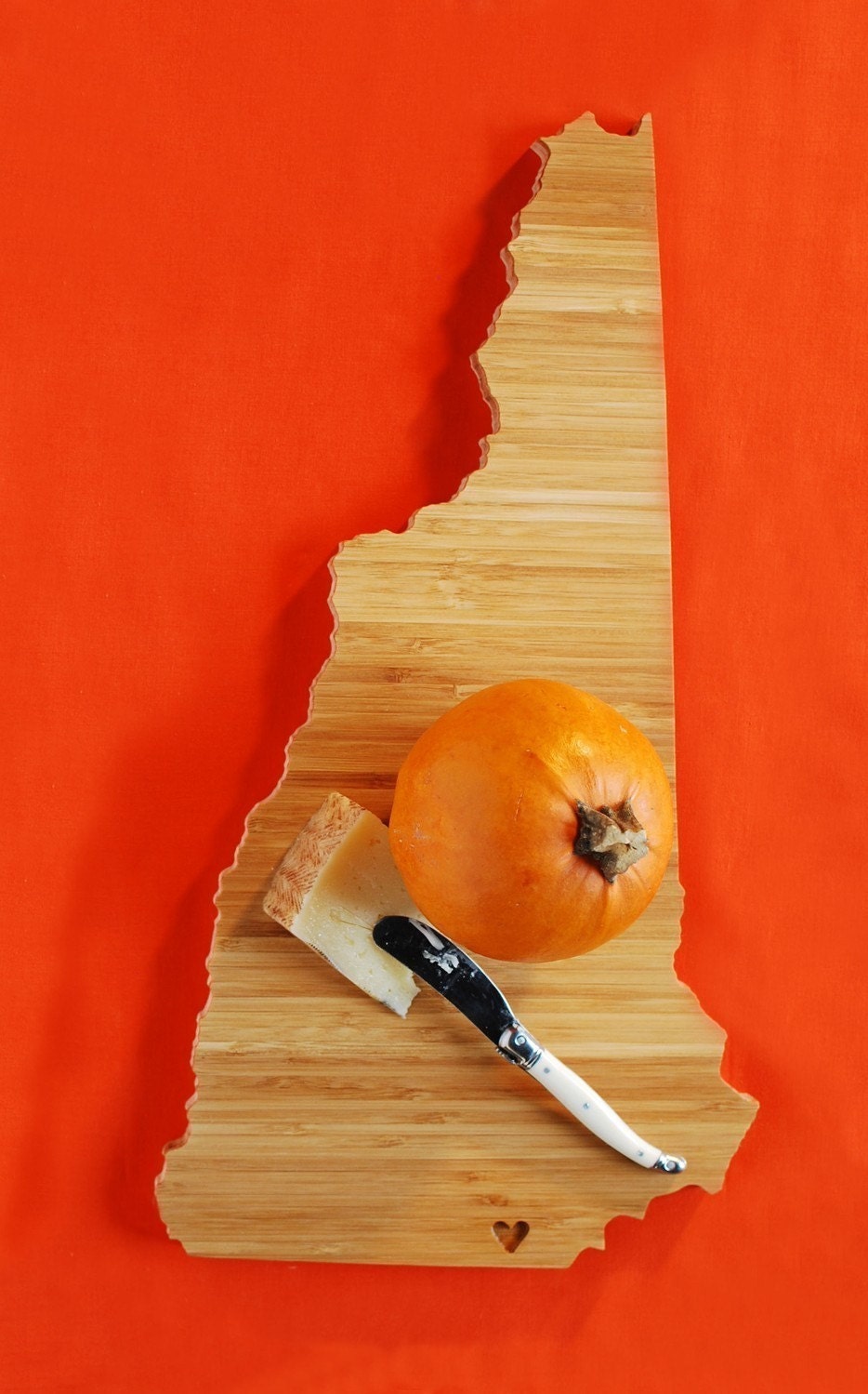 AHeirloom's New Hampshire State Shaped Cutting Board