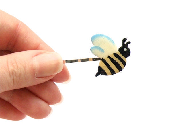 Country bobby pins - Wooden bee hair pins - SET OF 2 - Funny bees thorugh your hair