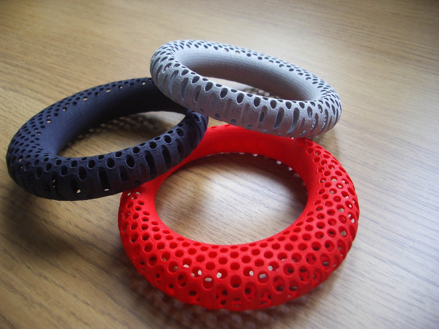 Juicy Red Tomato Polyoptic Bangle - 3d printed