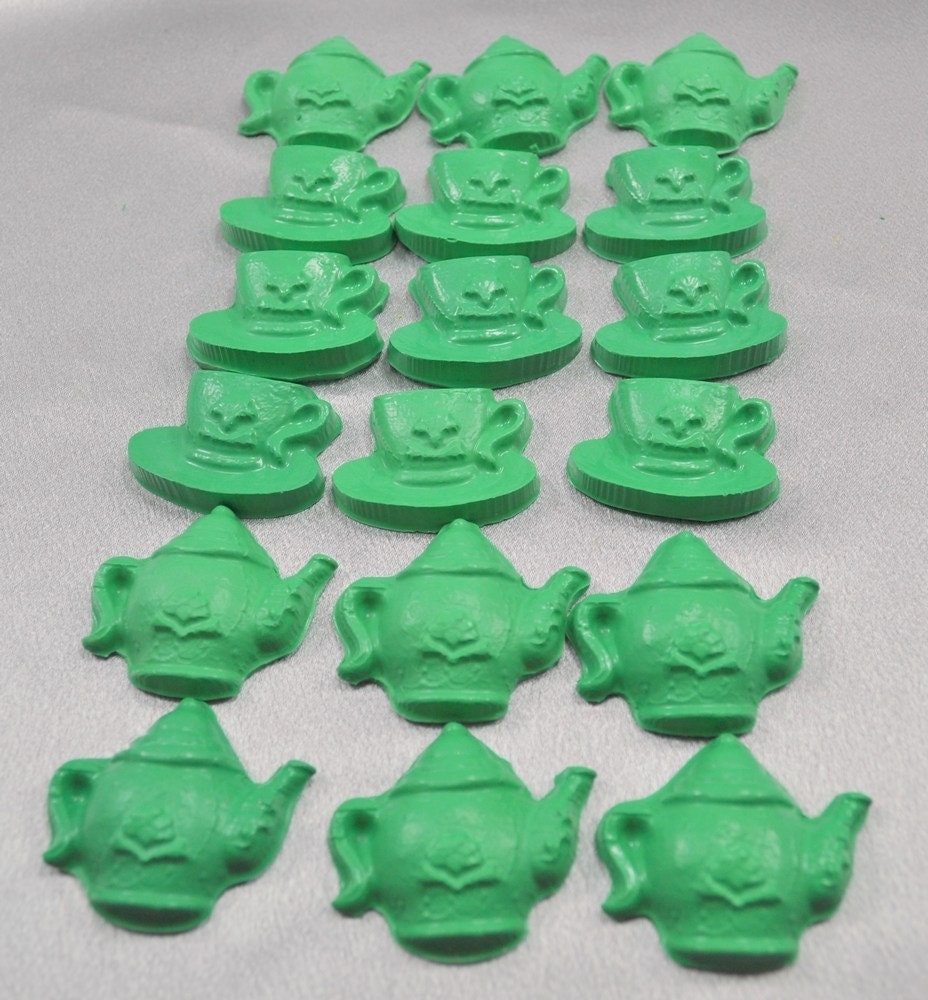 Recycled Crayons Light Green Tea Pots and Tea Cups Shaped - Total 18 Crayons. Il_170x135