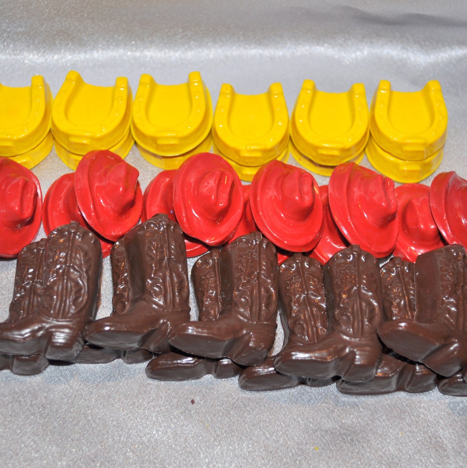 Recycled Crayons Cowboy Boots, Hats, Horseshoes Total of 72 Crayons Il_170x135