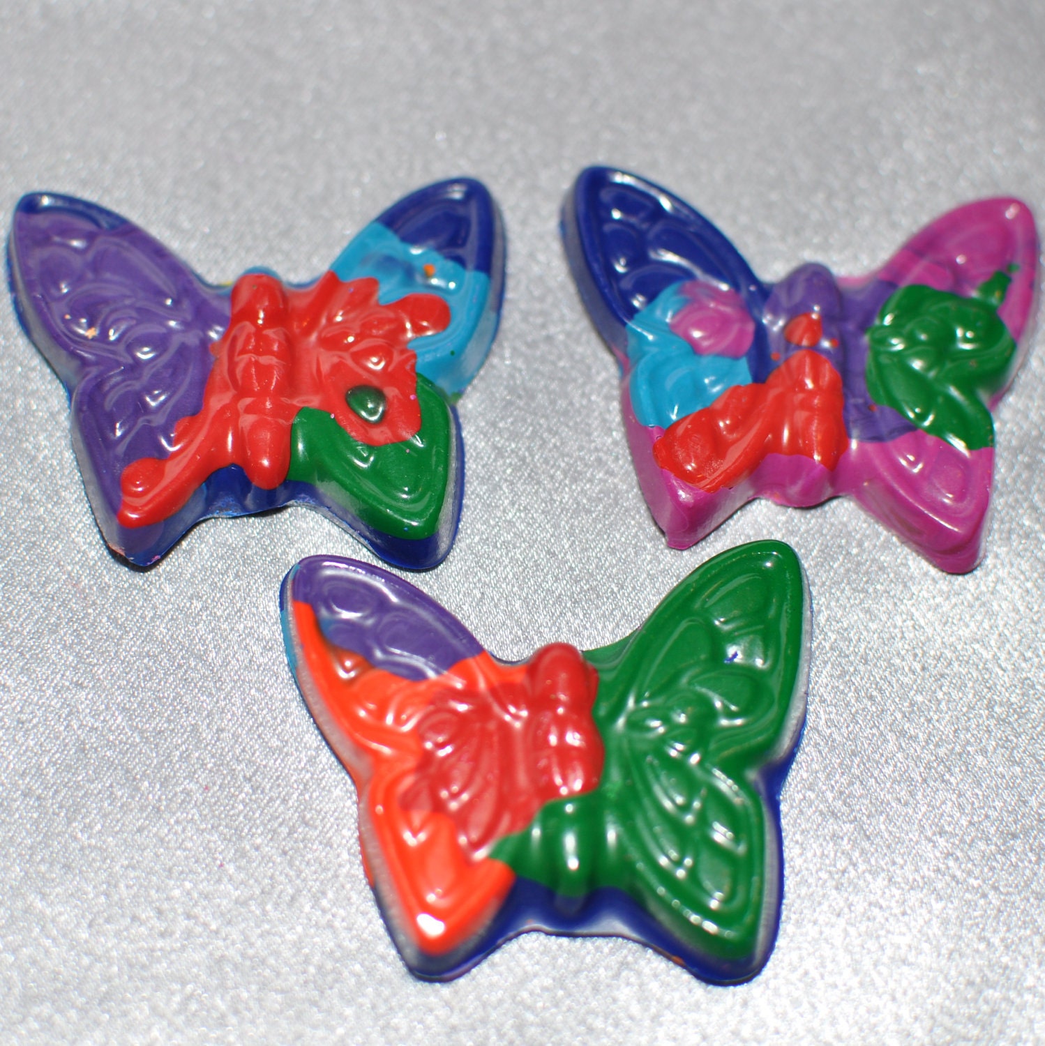 Recycled Crayons Color Me Happy Butterfly Shaped - Total of 24 Il_170x135