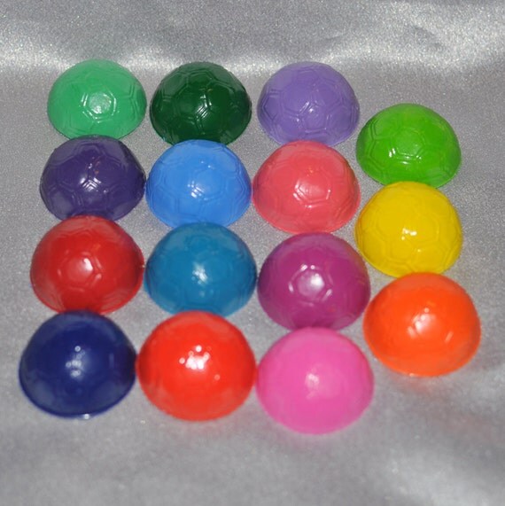 Recycled Crayons Soccer Ball Shaped Total of 15 Crayons Il_570xn