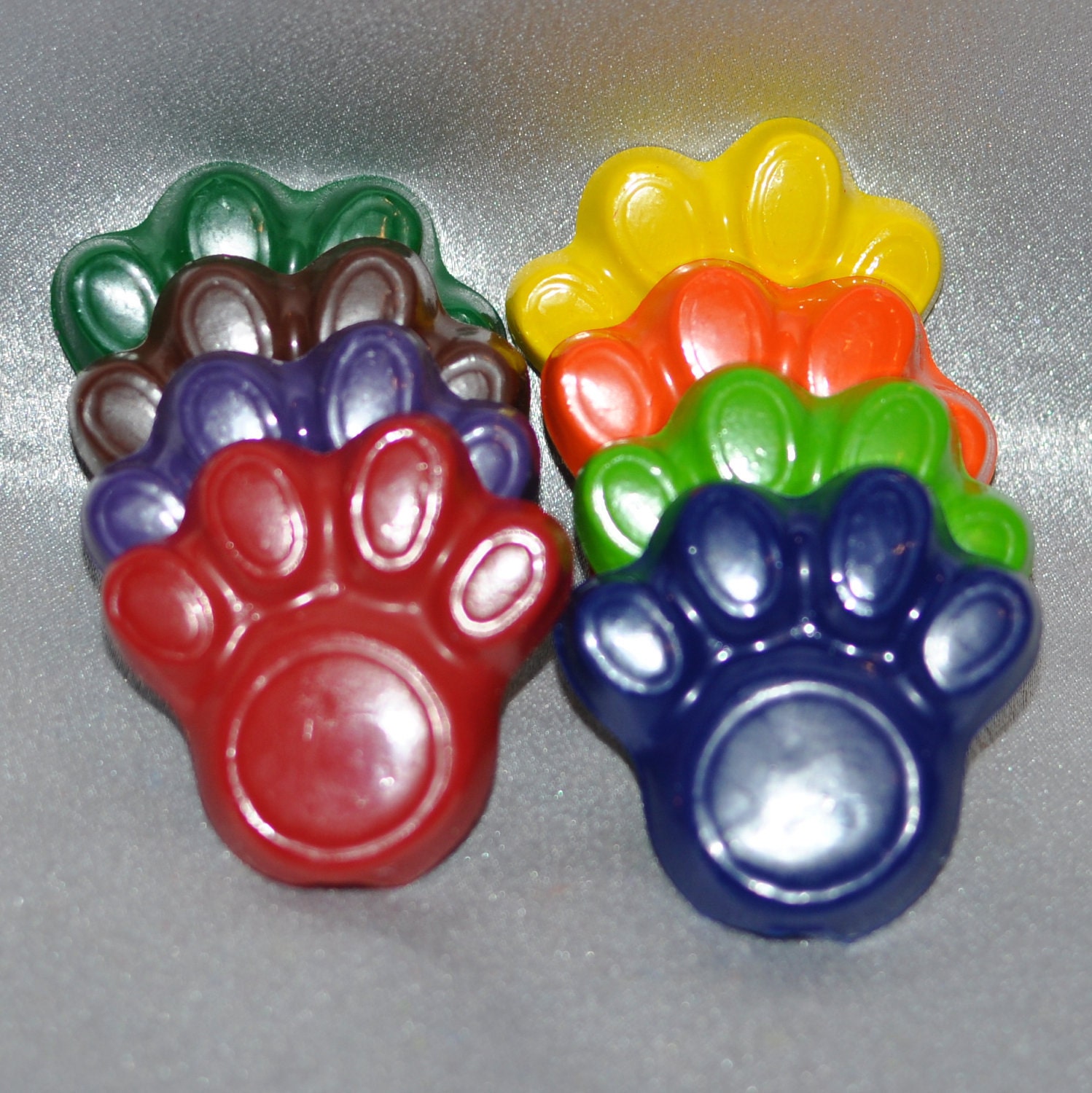 Recycled Crayons Dog Paw Shaped Total of 8 Crayons