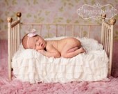 Ruffle Blanket Ivory color