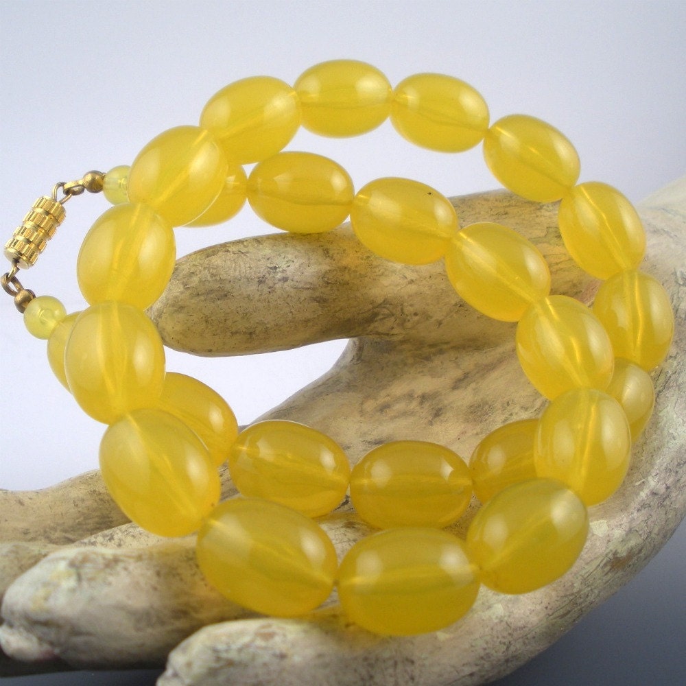 RESERVED Bakelite Lucite Resin Necklace Beads with Uranium Yellow Glow