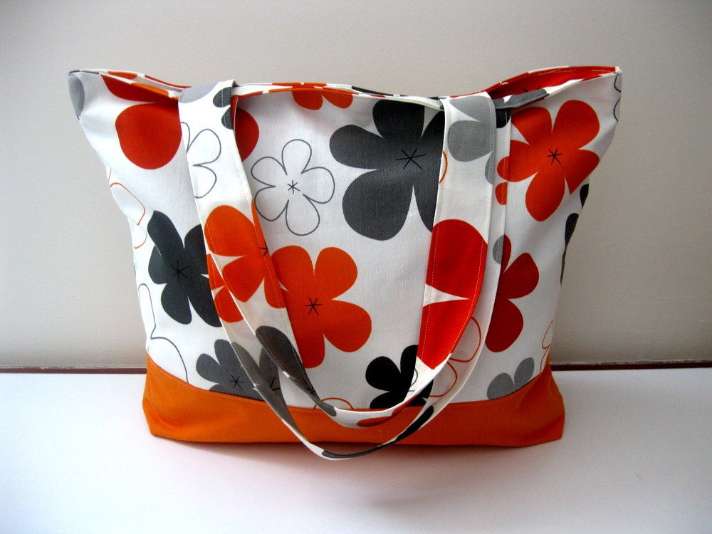 Beach Bag-Orange Grey Flowers-XL-Zipper Closure