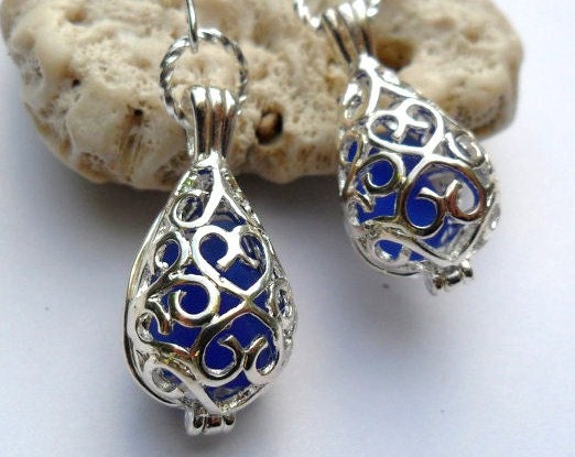Silver Teardrop Filigree Locket