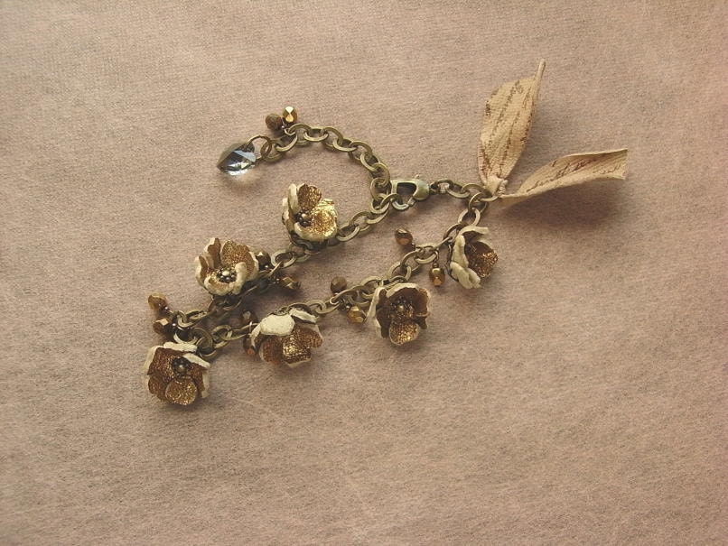 hana bracelet - antique bronze - kikosattic