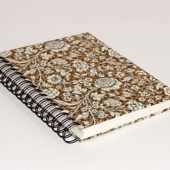 Sketch Book Renaissance Flowers brown