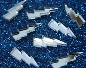 8 x Laser cut acrylic silver mirror lightning bolt cabochons