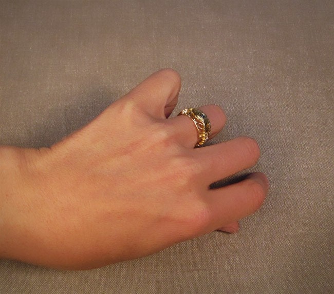Peacock Ring with Blue Diamond (14K) Made to Order