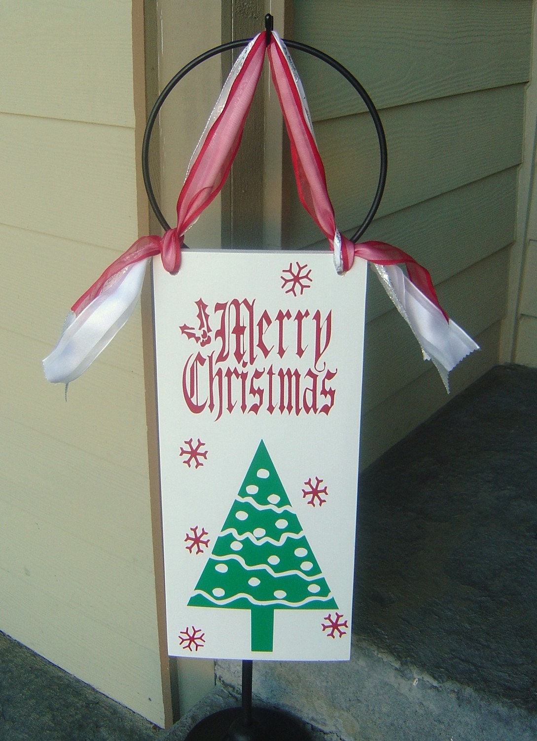 Christmas and Holiday Signs, Welcome Sign. Merry Christmas Sign with a Tree & Snowflakes.  8 X 18 inches, 1-sided, door hanger, decoration.