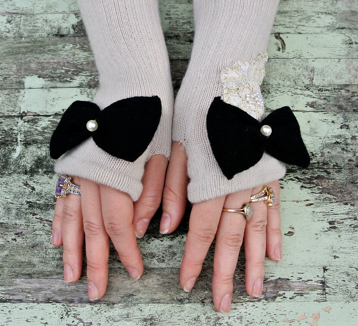 French Shabby Chic Oatmeal Arm Warmers Fingerless glove Bow Gloves ROse applique Ecru arm warmers Paris whimsy French country