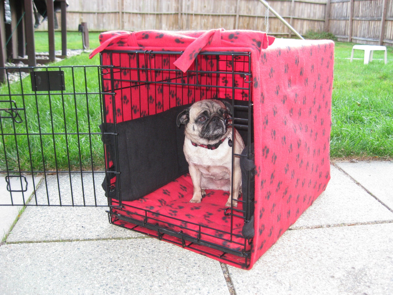 Medium (24") CUSTOM Dog Crate Cover and Pad