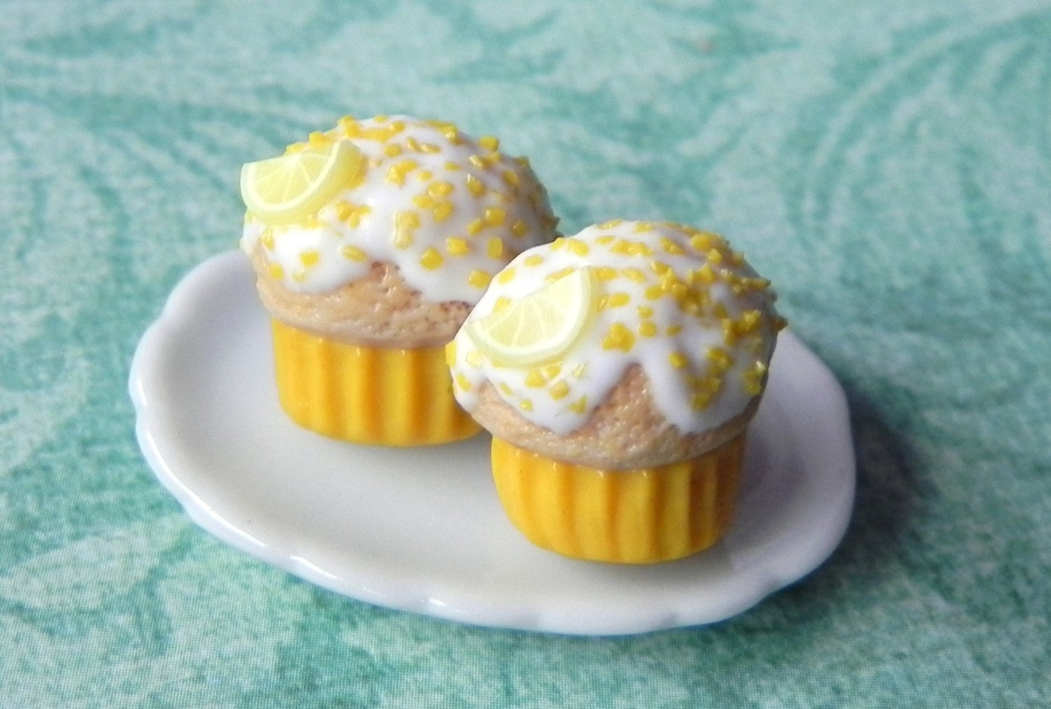 Lemon cupcake post earrings