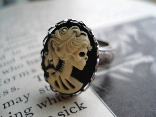 Skeleton Cameo Ring, Gothic Lolita, Goth, Horror, Halloween Jewelry