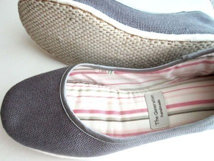 Eco-chic Handmade Vegan Flats in Grey - 910A