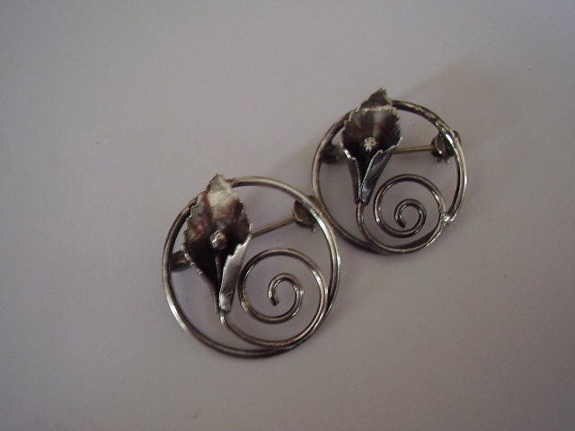 Vintage Sterling Brooches Flowers