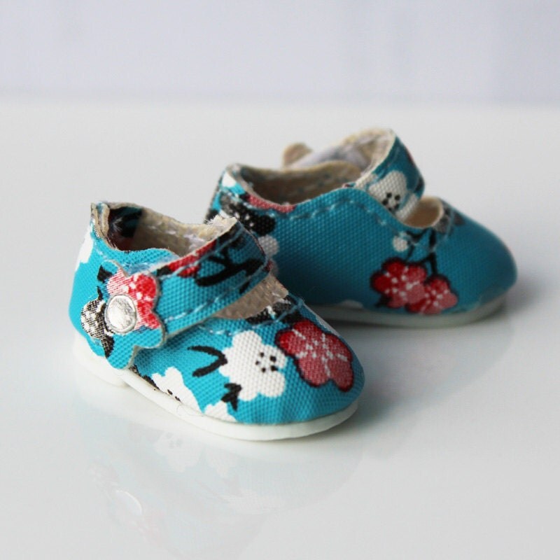 Blue Flowers Mary Janes for Lati Yellow, PukiFee, Riley Kish, Tulah Kish, Bobobie Nissa, DIM Silf, Dollk S00002O
