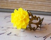 Sunny Yellow Ring Dahlia Antiqued Brass Filigree Flower Vintage Inspired Shabby Chic Romance - waterwaif