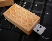 Triangles Chip Carved 8gb Flash Drive
